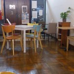 カフェ リベル - 店内の様子です