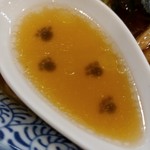 らーめん森や。 - 三ッ星醤油らーめん・フライングカリフリ味付玉子＆わんたん増し