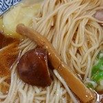 らーめん森や。 - 三ッ星醤油らーめん・フライングカリフリ味付玉子＆わんたん増し