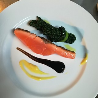 フォンティーナ チーズ ダイニング_0