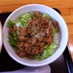 中華そば 弥太郎 - 半肉味噌丼
