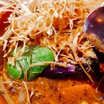 ピカンティ - 2018/9  アーユルヴェーダ薬膳1/fのサクッとPICAチキン辛さ3、素揚げごぼう、ライス1.5盛り