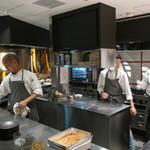 BIKiNi SIS - エプロンがヨイですネッ！