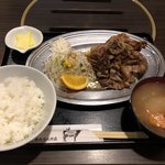 Yakiniku No Ganaha - あぐー生姜焼き定食  200g  ¥800-