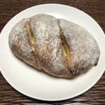 吳寶春麥方店 - PEACH & CREAM CHEESE BREAD