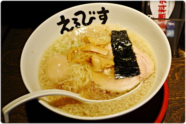 数多のラーメン店が凌ぎを削るこのイケブクロにおいて年間生き残ってきた古兵 By 亜喜丸 えるびす 池袋 ラーメン 食べログ 数多のラーメン店が凌ぎを削るこのイケブクロにおいて年間生き残ってきた古兵 By 亜喜丸 えるびす 池袋 ラーメン 食べログ