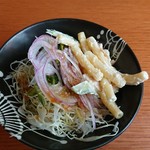 だんらん 国府店 - ビュッフェのサラダ