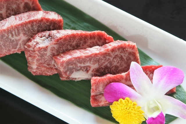 華 ヤキニク ハナ 県庁前 焼肉 ネット予約可 食べログ