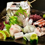 Assorted sashimi