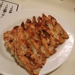 手包み餃子と串焼き とり吉 - 