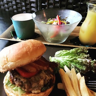 サンプラスカフェ_2