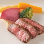 Japanese black beef fillet (100g)