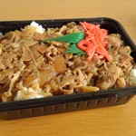 まるか弁当 - 牛弁当（肉並）
