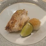 鮨 一新 - 写真その10；長崎対馬産「焼きノドグロ」「紅ひとみ」（ノドグロのブランド名）