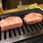 Yakiniku Tombi - 