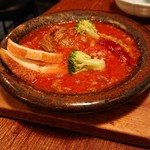 Nikomiya Guttsu - 牛すじトマト煮。