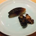 鮨し人 - しめ鯖とバイ貝の肝