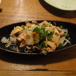 町田観光 五つ星 - 地鶏の皮ポンズ　580円