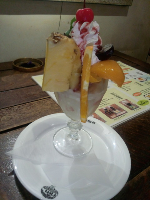 詩瑠絵燈（シルエット） - 新富士（カフェ）の写真