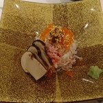鮨 水月 - ズワイガニのちらし寿司