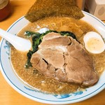 きむら屋 - 料理写真:とんこつ醤油ラーメン＋ほうれん草