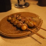 千亀 - 銀杏　　個人的に好きということもあり頼みました。銀杏で有名な祖父江の銀杏を使っていて塩気が抜群です。