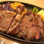 やよい軒 - ナポリタンがうれしい。
      ナポリタン単品てメニューにあったっけ