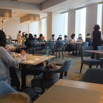 イースト ウィンド ガイエン - 店内