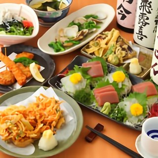 旬食材の和食を飲み放題と共に堪能