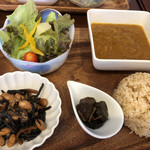 ナチュラルフードカフェ コマチ - 