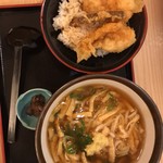 茶房 ひまわり 京都ファミリー店