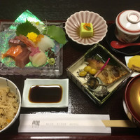 日本料理 華厳 - 刺身定食