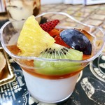 パティスリーポム - パンナコッタ（紅茶ジュレ）