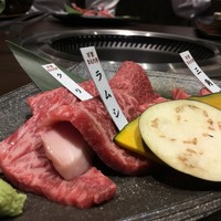 近江牛専門店 万葉 まえだ亭 - 