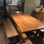 Mikawaya - テーブル席（２～６名席）