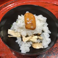 草喰 なかひがし - ●十皿目
                松茸ご飯