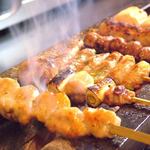 とりぼん - 銘柄鶏「菜彩鶏」を炭火で焼き上げています