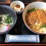 Nagomi - カツ丼定食