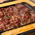 手巻き焼肉 金の牛 三宮本店