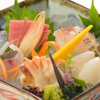 その時期の旬を採用◇小田原漁港の鮮魚を中心に季節の食材で調理