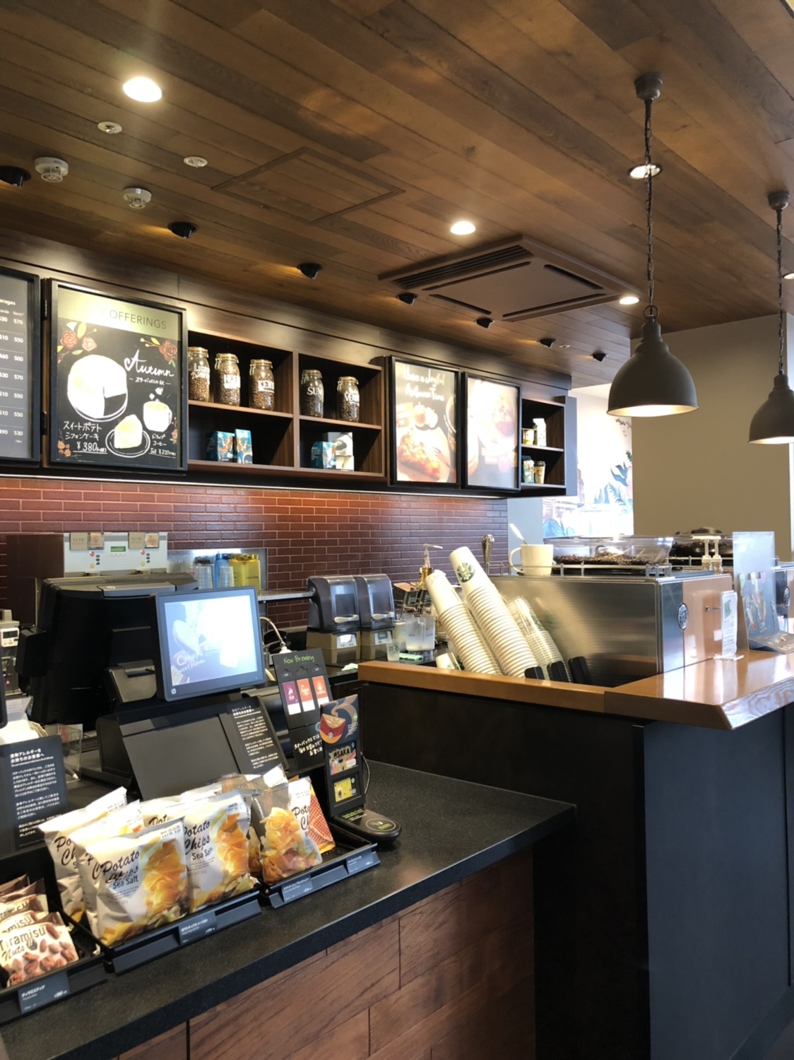 内観写真 スターバックスコーヒー 堺プラットプラット Starbucks Coffee 堺 カフェ 食べログ 内観写真 スターバックスコーヒー 堺プラットプラット Starbucks Coffee 堺 カフェ 食べログ