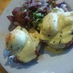 LULU'S WAIKIKI - LongboardBenedict　王道