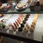 Patisserie Ravi,e relier - 