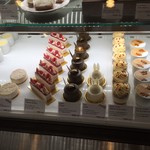 Patisserie Ravi,e relier - 