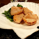 Shunsai Ryouri Kiwa - ホタテのレア醤油焼き