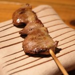 Sumibi Yakitori Torijin - 焼き鳥ハツ　190円