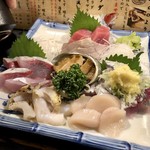 魚料理 芝文 - 刺身盛り合わせ