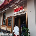 Ruth's Chris Steak House - 