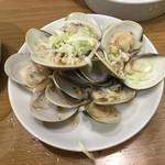 むぎとオリーブ - むぎとオリーブ さいたま新都心店　お通しのアサリ×2名分　600円