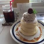 トタンコットンカフェ - カラメルマロンパンケーキ&アイスコーヒーセット♪